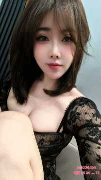 白云中日混血新人给你女优的感觉--惠子